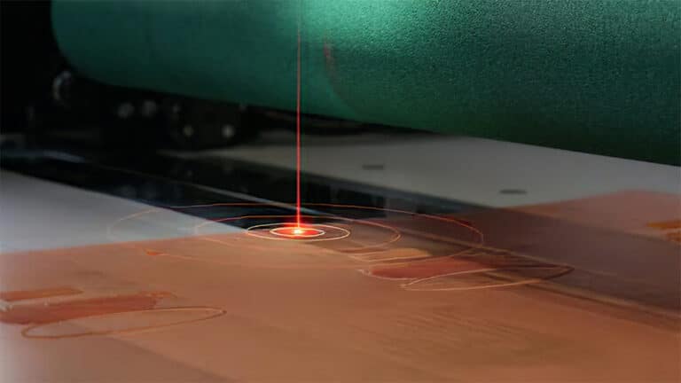 SAMM PostPrint FEATURESOPTIONS-laser-pointers