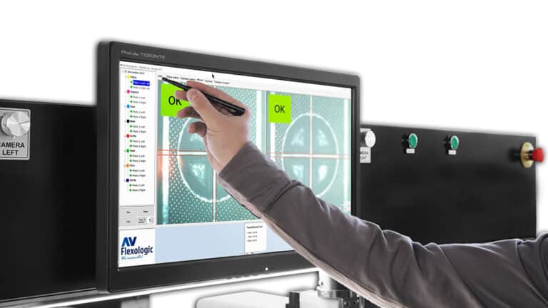 SAMM preprint touchscreen-2